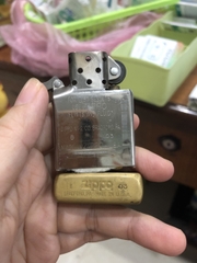 ZIPPO MỸ BRASS - ĐAY LỒI- CHỦ ĐỀ CHỮ KÝ GIÁM ĐỐC TY ZIPPO QUA CÁC GIAI ĐOẠN