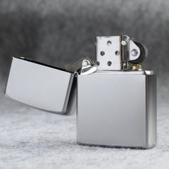 Bật lửa, hộp quẹt Zippo Mỹ Satin Chrome (mã 250) vân nhám chống trầy , hàng chính hãng  có giấy Hải Quan kèm đơn hàng