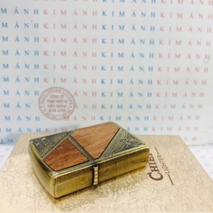 Bật lửa, hộp quẹt CHIEF chủ đề Hoa Mộc Lan vân gỗ, Kim Ánh nhập hàng chính hãng vỏ bằng đồng
