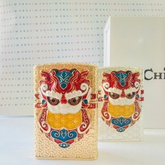 Bật Lửa CHIEF Chủ Đề Đầu Lân Thần Thú - Hàng Chính Hãng Vỏ Đồng Nguyên Khối Càng Dùng Càng Sáng Bóng