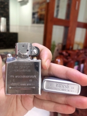 BẬT LỬA ZIPPO SATIN TÌNH NHƯ HUYNH ĐỆ MAIN USA - HỘP QUẸT ZIPPO