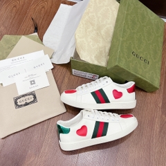 GUCCI TRÁI TIM ❤️ sale