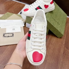 GUCCI TRÁI TIM ❤️ sale