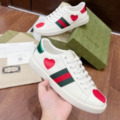 GUCCI TRÁI TIM ❤️ sale