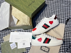 GUCCI TRÁI TIM ❤️ sale