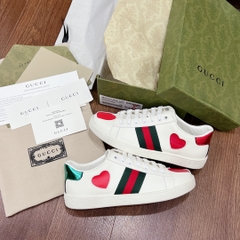 GUCCI TRÁI TIM ❤️ sale
