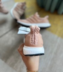 ub 4.0 hồng