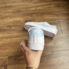 blz trắng vạch xd SALE