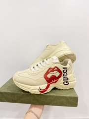 GUCCI MÔI BÉO