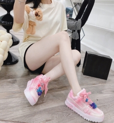 LV maxi hồng charm