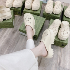 sục gucci trắng kem