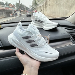 PUREBOOST TRẮNG