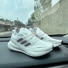 PUREBOOST TRẮNG