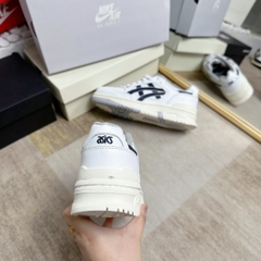 ASIC TRẮNG ĐEN