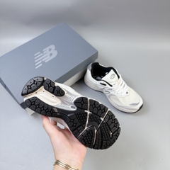 nb2002 trắng đen SALE