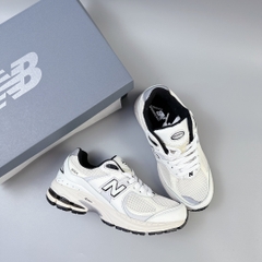nb2002 trắng đen SALE