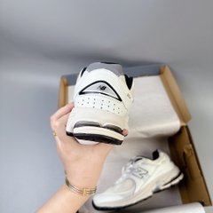 nb2002 trắng đen SALE