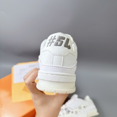 LV54 trắng hoa