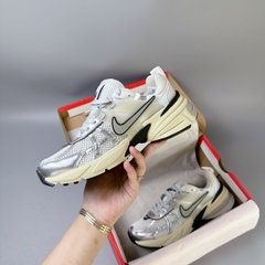 NIKE V2K BẠC