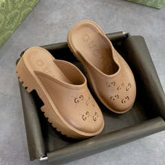 sục gucci nâu