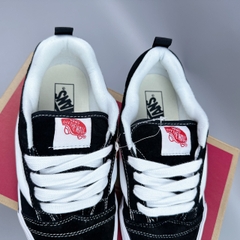 vans knu skool đen