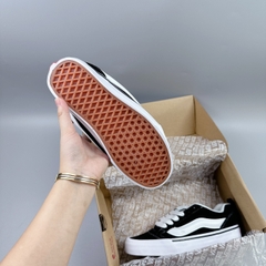 vans knu skool đen
