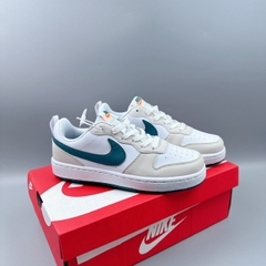nike court xanh kem
