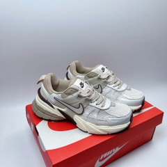 nike v2k kem nâu