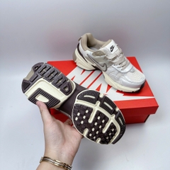 nike v2k kem nâu