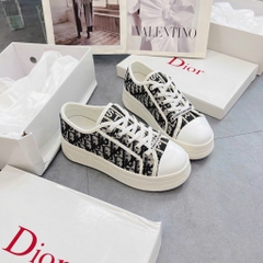 dior đen đế cao