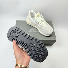 nb574 v2 xám kem