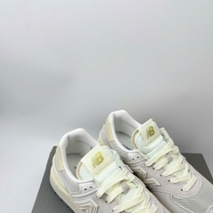 nb574 v2 xám kem