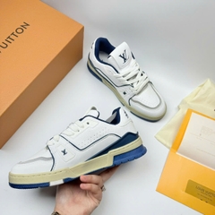 LV54 trắng navy SALE