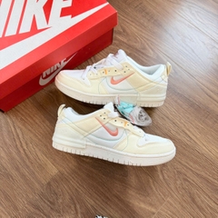 NIKE DUNK TRẮNG HỒNG