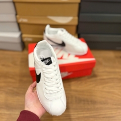 nike cortez trắng đen