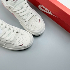 nike sb58 móc đỏ