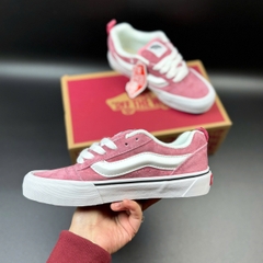 vans knu hồng