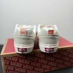 vans knu kem hồng