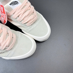 vans knu kem hồng