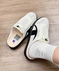 sục CP trắng đen