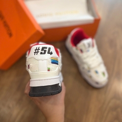 LV trắng đỏ rách