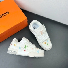 LV trắng họa tiết