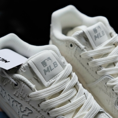 mlb 2025 ny full trắng