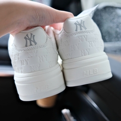 mlb 2025 ny full trắng