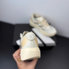 adizero evo kem xám