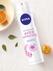 Xịt Ngăn Mùi Nữ Trắng Mịn Mờ Vết Thâm Nivea 150ml