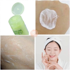 Tẩy Da Chết Simple Kind To Skind Smoothing Facial Scrub - 75ml