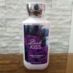 Sữa Dưỡng thể Bath & Body Works Dark Kiss body lotion 236m-mỹ