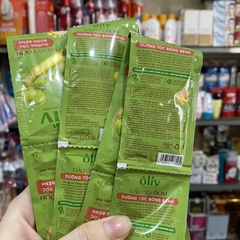 Dầu gội Ôliv dưỡng tóc bồng bềnh 5.8ml x 12 gói