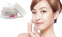 Kem trắng da 7 Day Whitening Program Glutathione 700 V-ample 50ml-hàn